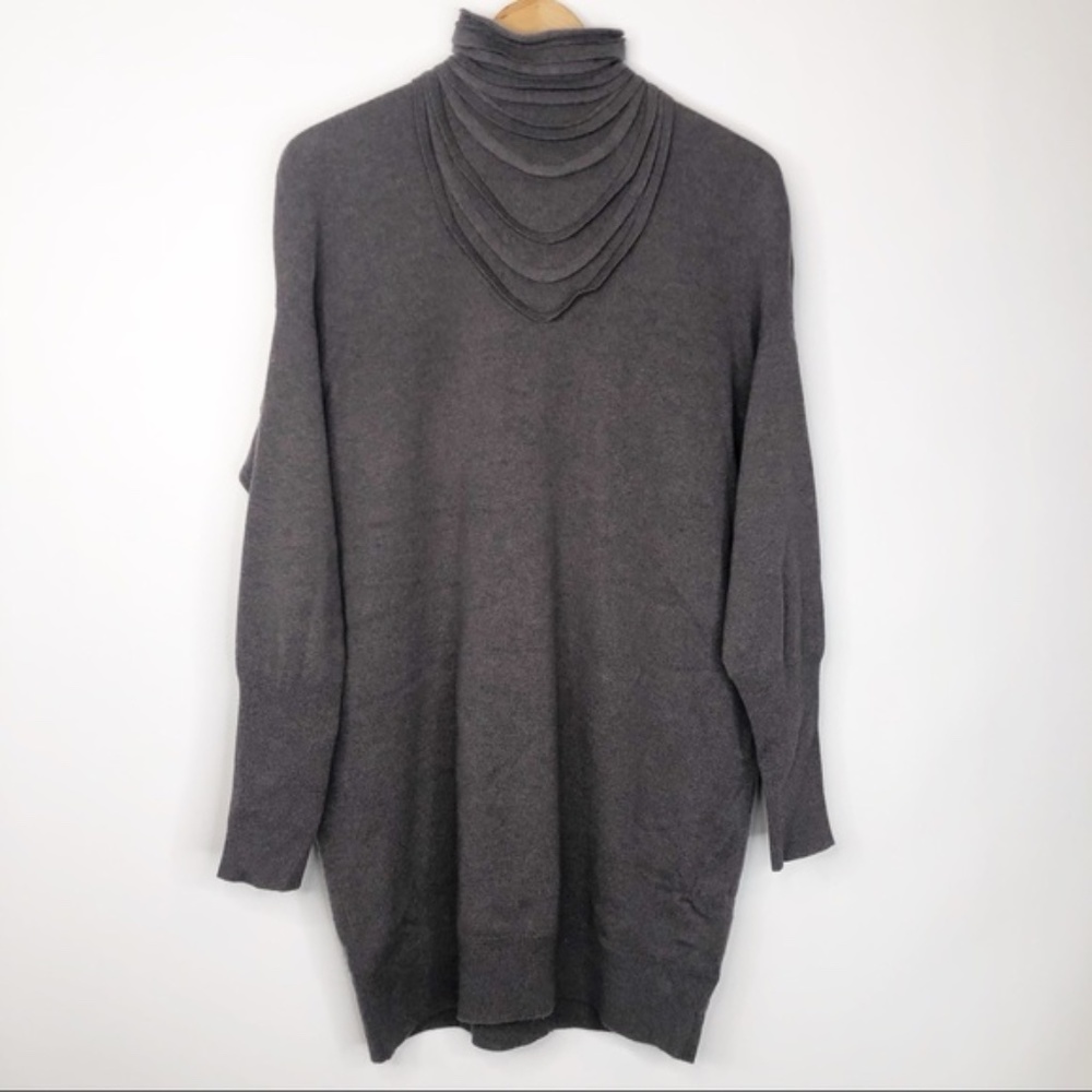 Brunello Cucinelli Cashmere Turtleneck Sweater
